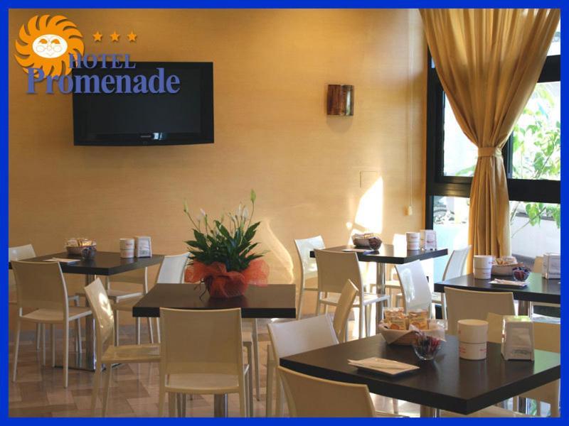 海滨长廊酒店 Porto SantʼElpidio 外观 照片