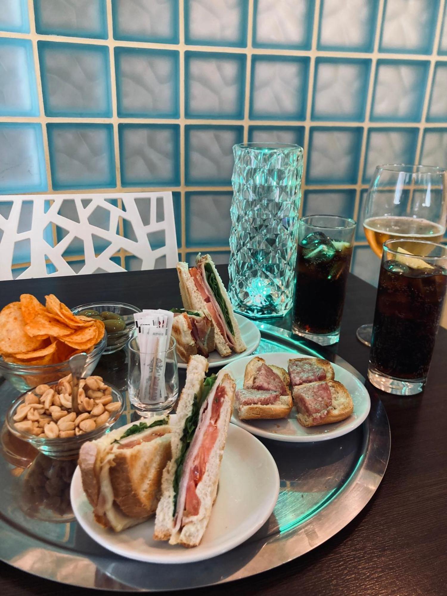 海滨长廊酒店 Porto SantʼElpidio 外观 照片